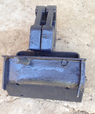 เวท หน้ารถไถ พร้อมอุปกรณ์ติดตั้ง น้ำหนัก 44 กก. ใส่รถไถคูโบต้า 45, 47 แรง