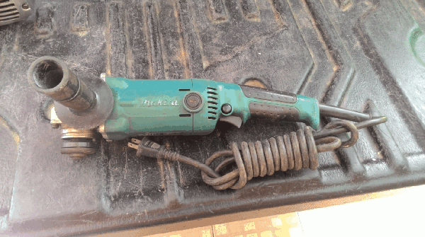 ขายหินเจียร 5นิ้ว Makita GA6010 1050W. 10000/min.