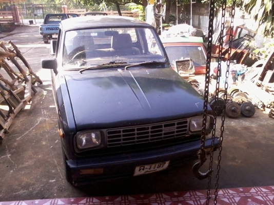 มาสด้า 1300 แยกขายเป็นอะไหล่ครับ มาสด้า 1300 แยกขายเป็นอะไหล่ครับ