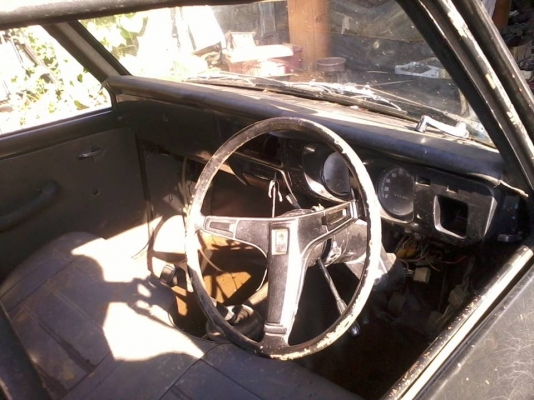 มาสด้า 1300 แยกขายเป็นอะไหล่ครับ มาสด้า 1300 แยกขายเป็นอะไหล่ครับ