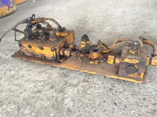 ชุดซิลินอย SK907 ของใน สภาพดี   ยกชุด ราคา 8,000 บาท