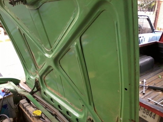 มาสด้า 1300  แยกขายเป็นอะไหล่ครับ 088-4050628