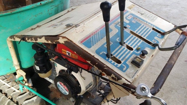 รถผสมเมล็ดกับปุ๋ยพร้อมหยอด YANMAR เก่าญี่ปุ่น สภาพพร้อมใช้งาน