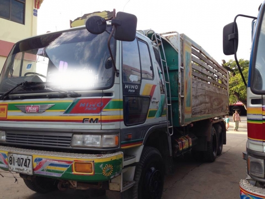 ***ขายแล้วครับขอบคุณ Truck2hand ขาย10ล้อ2เพลาดั้ม เดิมบาง(0747) HINO FM1M EM100-220HP เครื่องเดิมเกียร์เดิม แน่นๆแห้งๆ เครื่องเดิมไม่เคยแกะ แรงดี เกียร์ไม่มีหลุด ช่วงล่างเดิมๆคัสซีสวยเดิม ไม่ปะไม่ดาม กระบะดั้มพื้นเหล็กข้างไม้สภาพดี พื้นดีข้างดี ไม่โก่ง หั