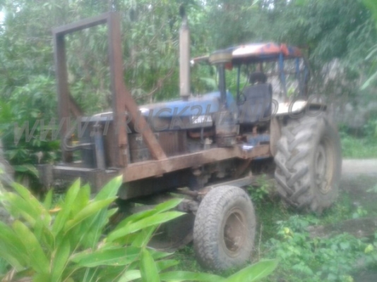 รถไถ FORD NEWHOLLAND รุ่น 6640 มีเอกสารหน้าเล่มด้วย