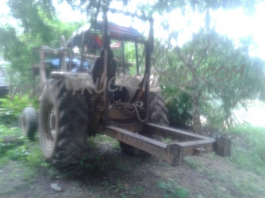 รถไถ FORD NEWHOLLAND รุ่น 6640 มีเอกสารหน้าเล่มด้วย รถไถ FORD NEWHOLLAND รุ่น 6640 มีเอกสารหน้าเล่มด้วย