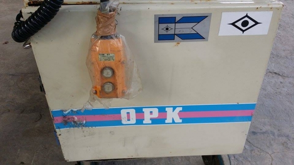 ลิฟต์ยกของไฟฟ้า เก่าญี่ปุ่น สามารถปรับระดับความสูงได้โดยใช้รีโมทย์ ลิฟต์ยกของไฟฟ้า เก่าญี่ปุ่น สามารถปรับระดับความสูงได้โดยใช้รีโมทย์