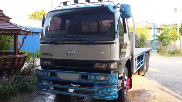 มัดจำแล้วคับโทษที่คับลูกค่าอู่ยสระแก้วคับขายรถ10ล้อฮีโน่พื้นเรียบต่อใหม่ รุ่นFL3 H195แรง. รถห้างแท้เครื่องHO7D  เครื่อ'งดี คัชชีสวย สภาพพร้อมใช้งานเลยครับ จัด700000