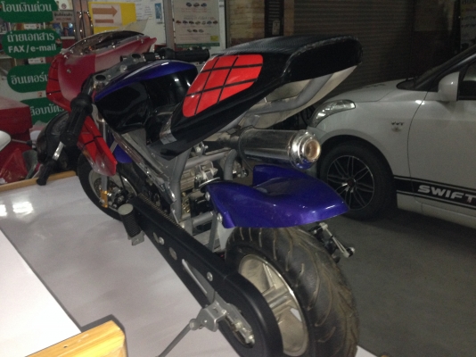 รถมอเตอร์ไซด์เล็กเครื่อง50CC 2 จังหวะ CDI รับนน.ได้ 70 kg.เร็ว 70 กม/ชม