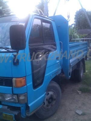 รถบรรทุก 6 ล้อ ยี่ห้อ ISUZU ช่วงสั้น ขนาด 88 แรงม้า รถบรรทุก 6 ล้อ ยี่ห้อ ISUZU ช่วงสั้น ขนาด 88 แรงม้า