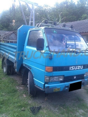 รถบรรทุก 6 ล้อ ยี่ห้อ ISUZU ช่วงสั้น ขนาด 88 แรงม้า รถบรรทุก 6 ล้อ ยี่ห้อ ISUZU ช่วงสั้น ขนาด 88 แรงม้า