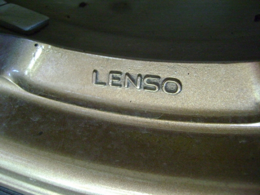 ขายแม็กซ์ LENSO ลาย CE28 (ไม่มียาง)