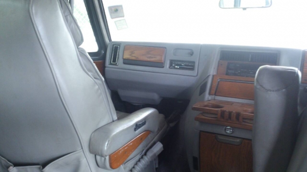 ขาย CHEVY -VAN &#039; 94 สวย พร้อมใช้ ครับ.!