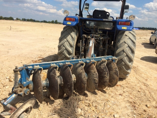 รถไถยูโรแทรค100แรงม้า2เพลาออกห้างป้ายแดงปี54 รถไถยูโรแทรค100แรงม้า2เพลาออกห้างป้ายแดงปี54