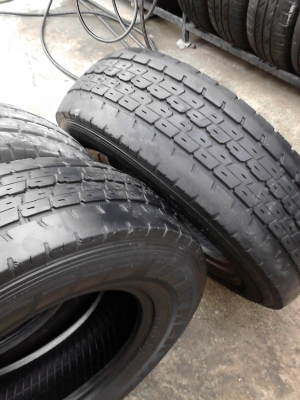 195R14   มี 3 เส้น   โทร.081-427-3941