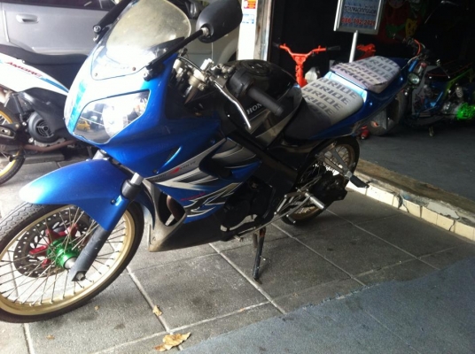 honda cbr150 กุญแจใหญ่ไมล์เหลืองตัวใหม่ ถูกๆ