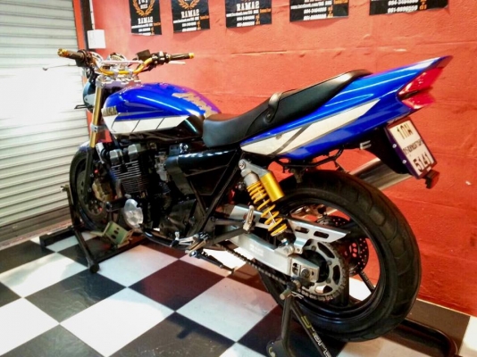 T&amp;T BIKE RAMA2 ยายด่วนๆเพียง 59500฿YAMAHA XJR400 ปี2000 โฉมนกแก้วแท้ๆ เอกสาร สำเนาทะเบียนแท้ ต่อภาษีพรบ.ได้ทุกปีไม่มีเล่มโอนไม่ได้ มีสำเนาหน้าเล่ม ภาษีหมด58