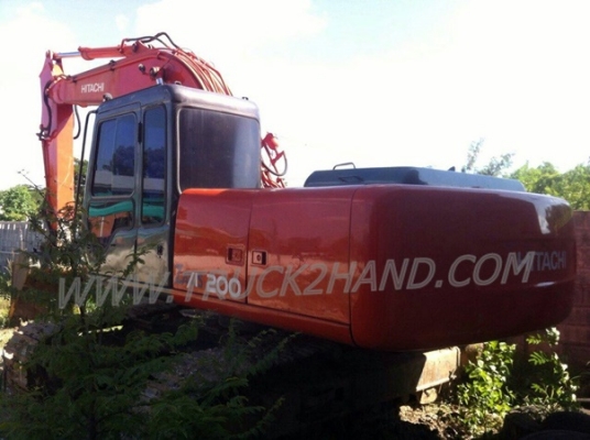 รถแบคโฮ ยี่ห้อ HITACHI มีเล่มทะเบียน ปีจดทะเบียน 2555 รุ่น EX200-3 รถแบคโฮ ยี่ห้อ HITACHI มีเล่มทะเบียน ปีจดทะเบียน 2555 รุ่น EX200-3