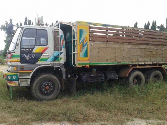 ***ขายแล้วครับขอบคุณ Truck2hand ขาย10ล้อ2เพลาดั้ม เดิมบาง(0756) HINO FM1M EM100-220HP เครื่องเดิมเกียร์เดิม แน่นๆแห้งๆ เครื่องเดิมไม่เคยแกะ แรงดี เกียร์ไม่มีหลุด ช่วงล่างเดิมๆคัสซีสวยเดิม ไม่ปะไม่ดาม กระบะดั้มพื้นเหล็กข้างไม้สภาพดี พื้นดีข้างดี ไม่โก่ง หั