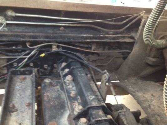 ***ขายแล้วครับขอบคุณ Truck2hand ขาย10ล้อ2เพลาดั้ม เดิมบาง(0756) HINO FM1M EM100-220HP เครื่องเดิมเกียร์เดิม แน่นๆแห้งๆ เครื่องเดิมไม่เคยแกะ แรงดี เกียร์ไม่มีหลุด ช่วงล่างเดิมๆคัสซีสวยเดิม ไม่ปะไม่ดาม กระบะดั้มพื้นเหล็กข้างไม้สภาพดี พื้นดีข้างดี ไม่โก่ง หั