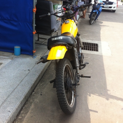 Yamaha DT100 (no book)