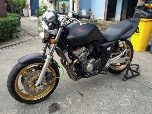 CB 400 ปี 93 สพม 55500 บาท รับซื้อขายแลกเปลี่ยนครับ CB 400 ปี 93 สพม 55500 บาท รับซื้อขายแลกเปลี่ยนครับ