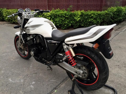 CB 400 ปี97 Vs สพม 67000 บาท รับซื้อขายแลกเปลี่ยนครับ