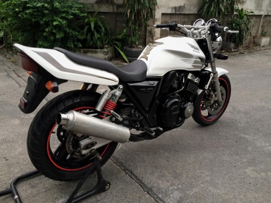 CB 400 ปี97 Vs สพม 67000 บาท รับซื้อขายแลกเปลี่ยนครับ