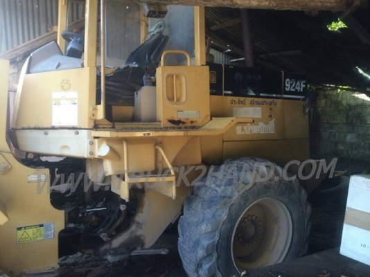 รถตัก ยี่ห้อ KOMATSU รุ่น WA 120 รุ่น 1 รถตัก ยี่ห้อ KOMATSU รุ่น WA 120 รุ่น 1