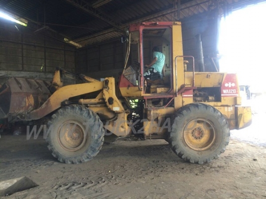 รถตัก ยี่ห้อ KOMATSU รุ่น WA 120 รุ่น 1 รถตัก ยี่ห้อ KOMATSU รุ่น WA 120 รุ่น 1