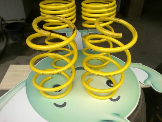 ขายสปริงโหลด apex yaris vios พร้อมส่งจ้า