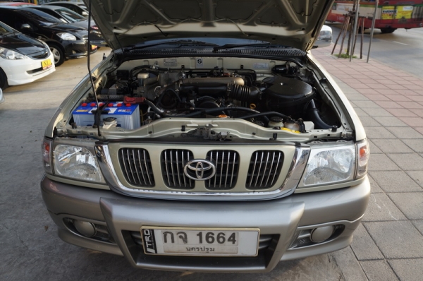 TOYOTA SPORT RIDER D4D 4WD ปี 2002 รถสวย กระจกไฟฟ้า พวงมาลัยพาวเวอร์ แอร์เย็น เครื่องเดดิมวิ่งดี ช่วงล่างดี ล้อ MAX ภายในสะอาด สีสวย พร้อมใช้งาน จัดไฟแนนได้ ฟรีดาวน์