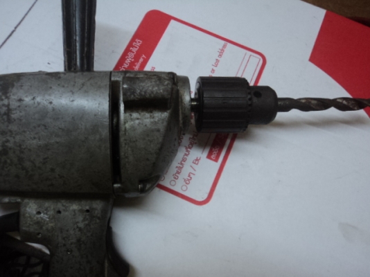 สว่าน 1 ตัวครับ เปลียนหัวเป็นเครื่องขัดสีได้ครับ 1500 ทนอึดไม่ร้อน สว่าน 1 ตัวครับ เปลียนหัวเป็นเครื่องขัดสีได้ครับ 1500 ทนอึดไม่ร้อน