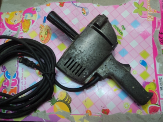 สว่าน 1 ตัวครับ เปลียนหัวเป็นเครื่องขัดสีได้ครับ 1500 ทนอึดไม่ร้อน