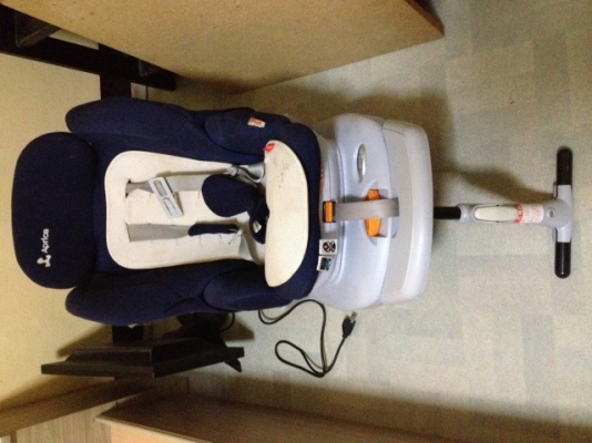 คาร์ซีท APRICA ของเก่าญี่ปุ่นสภาพตามรูปครับ