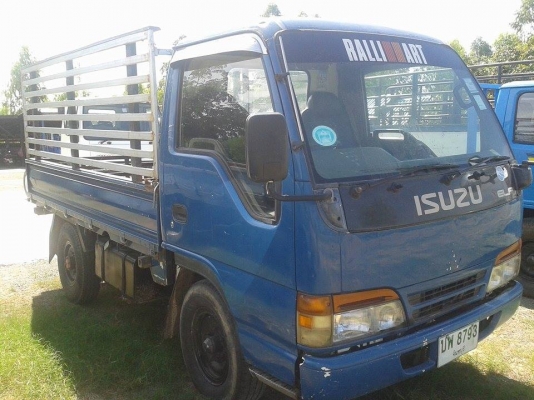 ขายISUZU 4ล้อหัวการ์ตูน เครื่องดี คัชซีสวย ภายในสวย สภาพพร้อมใช้งาน เอกสารพร้อมโอน สนใจโทร090-8588220คุณนะ ID:narong498 หรือwww.truck.in.th/498 หรือFB:ณรงค์ ซื้อขายรถมือสอง(เว็บไซต์ส่วนตัว) จัดไฟแนนซ์ได้ เงื่อนไขง่ายๆวันเดียวรับรถ