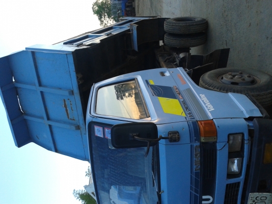 ขายรถบรรทุก 6 ล้อดัมพ์ ยี่ห้อ ISUZU รุ่น NKR