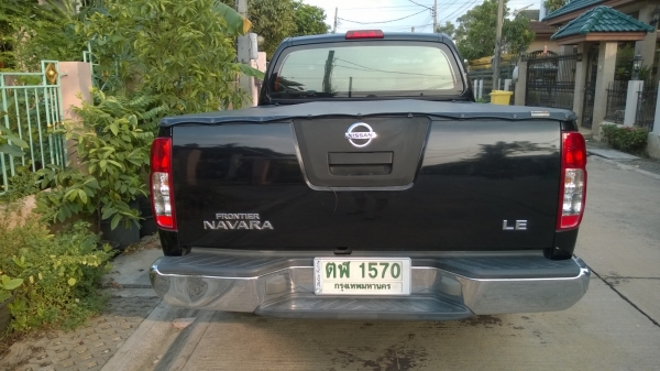 Nissan Navara LE ปี 07 MT สีดำ