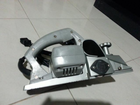 กบไฟฟ้า RYOBI - L150N