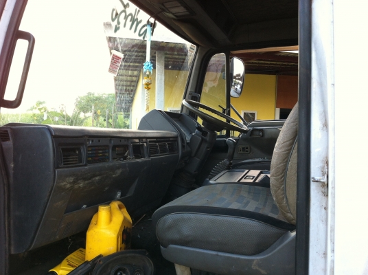 สิบล้อ KT 920 เครื่องHO7C 185 แรงม้า