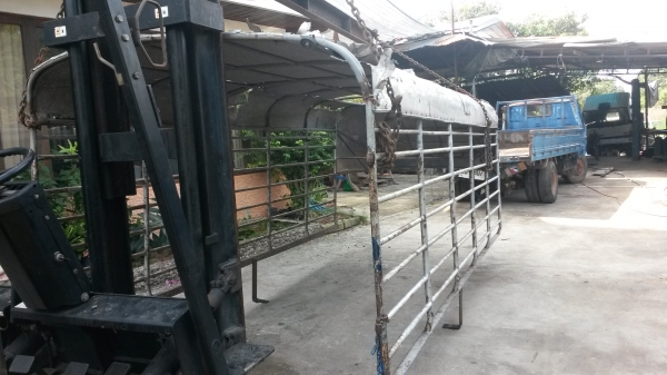 ขายโครงหลังคาเหล็กยาว 4เมตร หลังคาต้องกรุใหม่เหล็กแปปดีไม่เป็นสนิม ขาย 5000 บาท ขายโครงหลังคาเหล็กยาว 4เมตร หลังคาต้องกรุใหม่เหล็กแปปดีไม่เป็นสนิม ขาย 5000 บาท