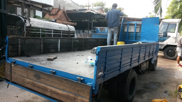 ขายรถโตโยต้าBU15 กระบะยาว4เมตร เครื่องดี70\% แซสซีสวย ทะเบียนขาดเดือน 6น๊อต พร้อมโอน ขาย 85000 บาท ขายรถโตโยต้าBU15 กระบะยาว4เมตร เครื่องดี70\% แซสซีสวย ทะเบียนขาดเดือน 6น๊อต พร้อมโอน ขาย 85000 บาท