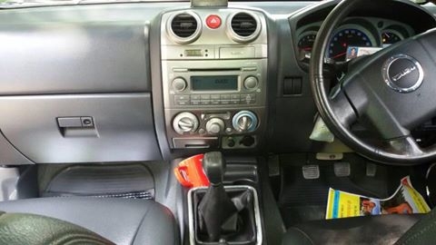 ขายด่วนมากๆครับ ISUSU 2009 ขายด่วนมากๆครับ ISUSU 2009