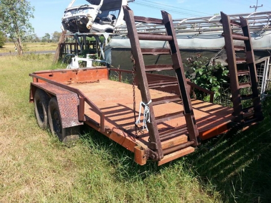 ขายเทรลเลอร์ลากรถเกี่ยวข้าวKUBOTA สภาพดี พร้อมใช้งาน สนใจโทร090-8588220คุณนะ ID:narong498 หรือwww.truck.in.th/498 หรือFB:ณรงค์ ซื้อขายรถมือสอง(เว็บไซต์ส่วนตัว)