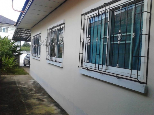 **2,500,000 บ.ต่อรอง**<<ขออนุญาต รบกวนพื้นที่ ลูกพี่ฝากขาย ครับ >>บ้านเดี่ยว1ชั้นพร้อมที่ดิน ขนาด 69 ตารางวา 3ห้องนอน 2ห้องน้ำ มีห้องรับแขก ห้องครัว ต่อเติมหลังคาบังแดด สำหรับจอดรถยนต์ เรียบร้อย อายุใช้งาน ประมาณ 3ปี สภาพโดยรวมยังสวย สีสันยังด **2,500,000 บ.ต่อรอง**<<ขออนุญาต รบกวนพื้นที่ ลูกพี่ฝากขาย ครับ >>บ้านเดี่ยว1ชั้นพร้อมที่ดิน ขนาด 69 ตารางวา 3ห้องนอน 2ห้องน้ำ มีห้องรับแขก ห้องครัว ต่อเติมหลังคาบังแดด สำหรับจอดรถยนต์ เรียบร้อย อายุใช้งาน ประมาณ 3ปี สภาพโดยรวมยังสวย สีสันยังด