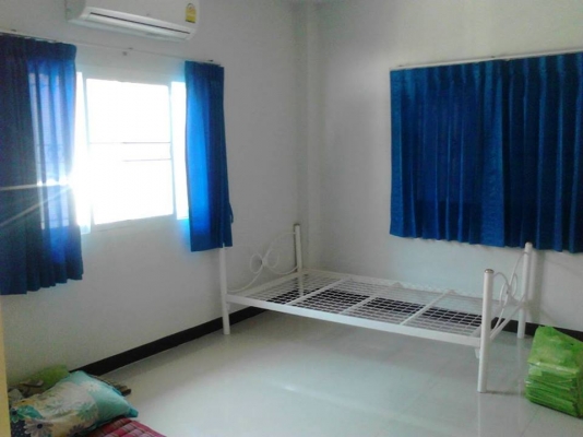 **2,500,000 บ.ต่อรอง**<<ขออนุญาต รบกวนพื้นที่ ลูกพี่ฝากขาย ครับ >>บ้านเดี่ยว1ชั้นพร้อมที่ดิน ขนาด 69 ตารางวา 3ห้องนอน 2ห้องน้ำ มีห้องรับแขก ห้องครัว ต่อเติมหลังคาบังแดด สำหรับจอดรถยนต์ เรียบร้อย อายุใช้งาน ประมาณ 3ปี สภาพโดยรวมยังสวย สีสันยังด **2,500,000 บ.ต่อรอง**<<ขออนุญาต รบกวนพื้นที่ ลูกพี่ฝากขาย ครับ >>บ้านเดี่ยว1ชั้นพร้อมที่ดิน ขนาด 69 ตารางวา 3ห้องนอน 2ห้องน้ำ มีห้องรับแขก ห้องครัว ต่อเติมหลังคาบังแดด สำหรับจอดรถยนต์ เรียบร้อย อายุใช้งาน ประมาณ 3ปี สภาพโดยรวมยังสวย สีสันยังด