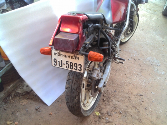 ขายซาก YAMAHA fzr 400 สภาพตามรูปมีเล่มครับ 25000 ขายซาก YAMAHA fzr 400 สภาพตามรูปมีเล่มครับ 25000