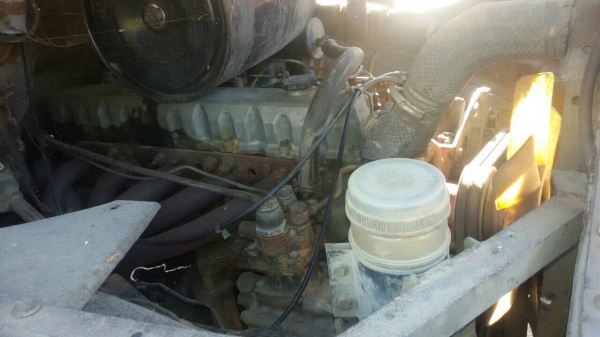 ขาย 10ล้อหัวยาว2เพลา บรรทุกออ้ย  สภาพดีพร้อมใช้งาน. ทิฟฟี่เพาเวอร์(380,000บาท)