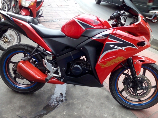 ขาย Honda CBR 150 i ปี54 เครื่อง,สีดี,เล่มพร้อมโอน