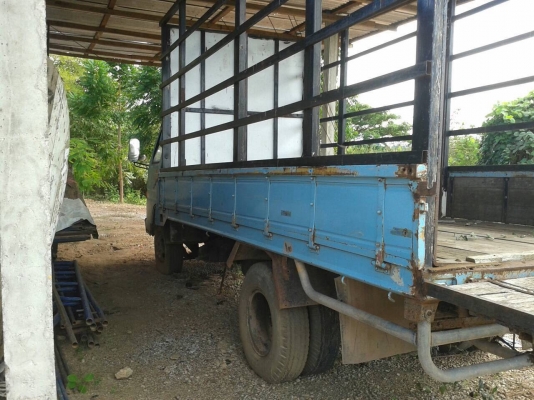 ขาย 6 ล้อ NKR 110 จดทะเบียนปี 39 คัสซีสวยตลอดเส้น เครื่อง 4BE1 110 แรงม้า พวงมาลัยพาวเวอร์ ทะเบียนพร้อมโอน ราคาต่อรองได้ครับ